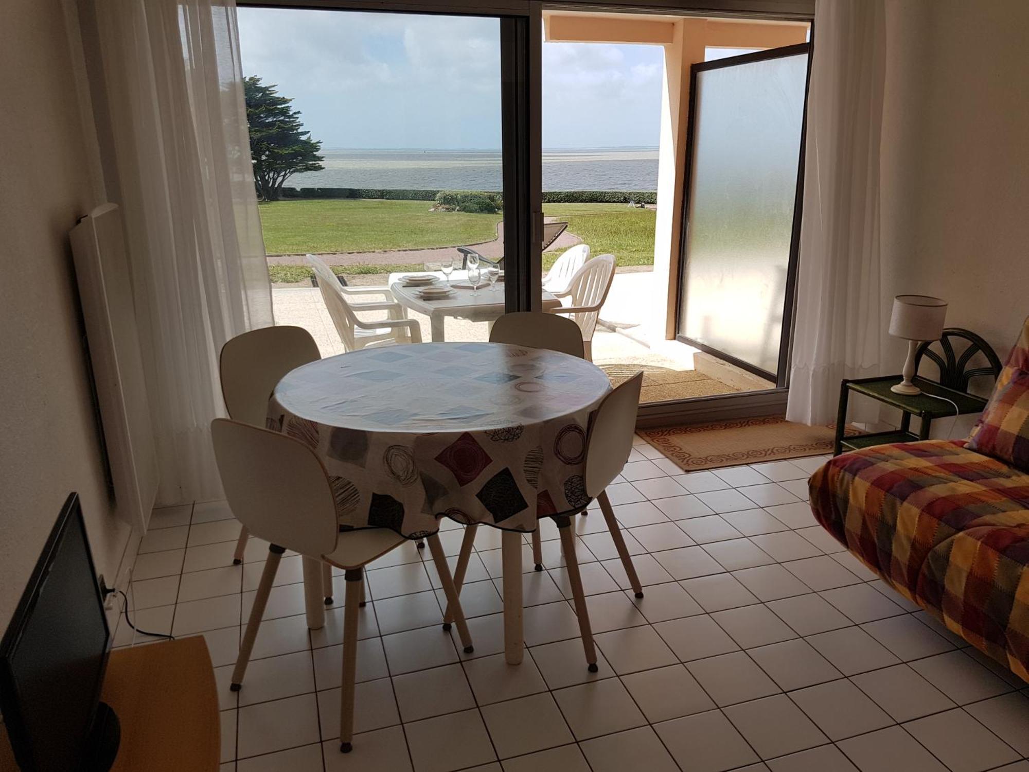Appartement En Rdc Avec Terrasse Face A La Mer ปอร์นิก ภายนอก รูปภาพ